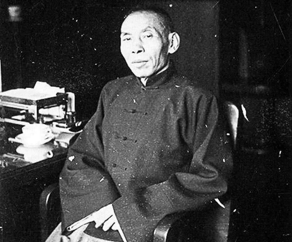 红与黑04.jpg