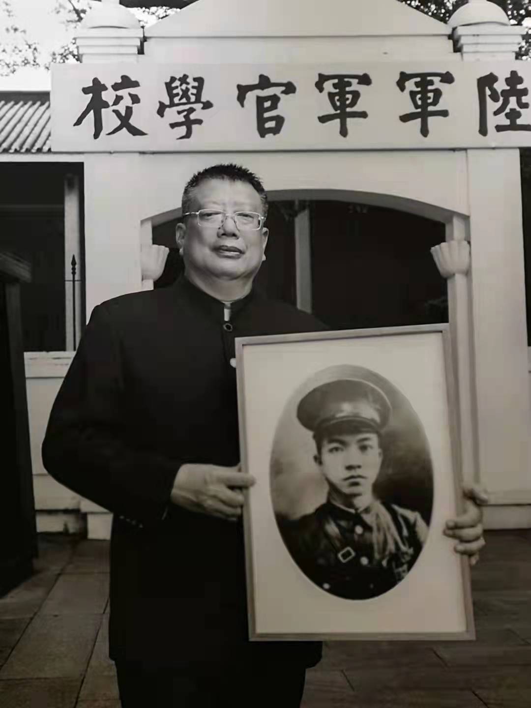 肖全12.jpg